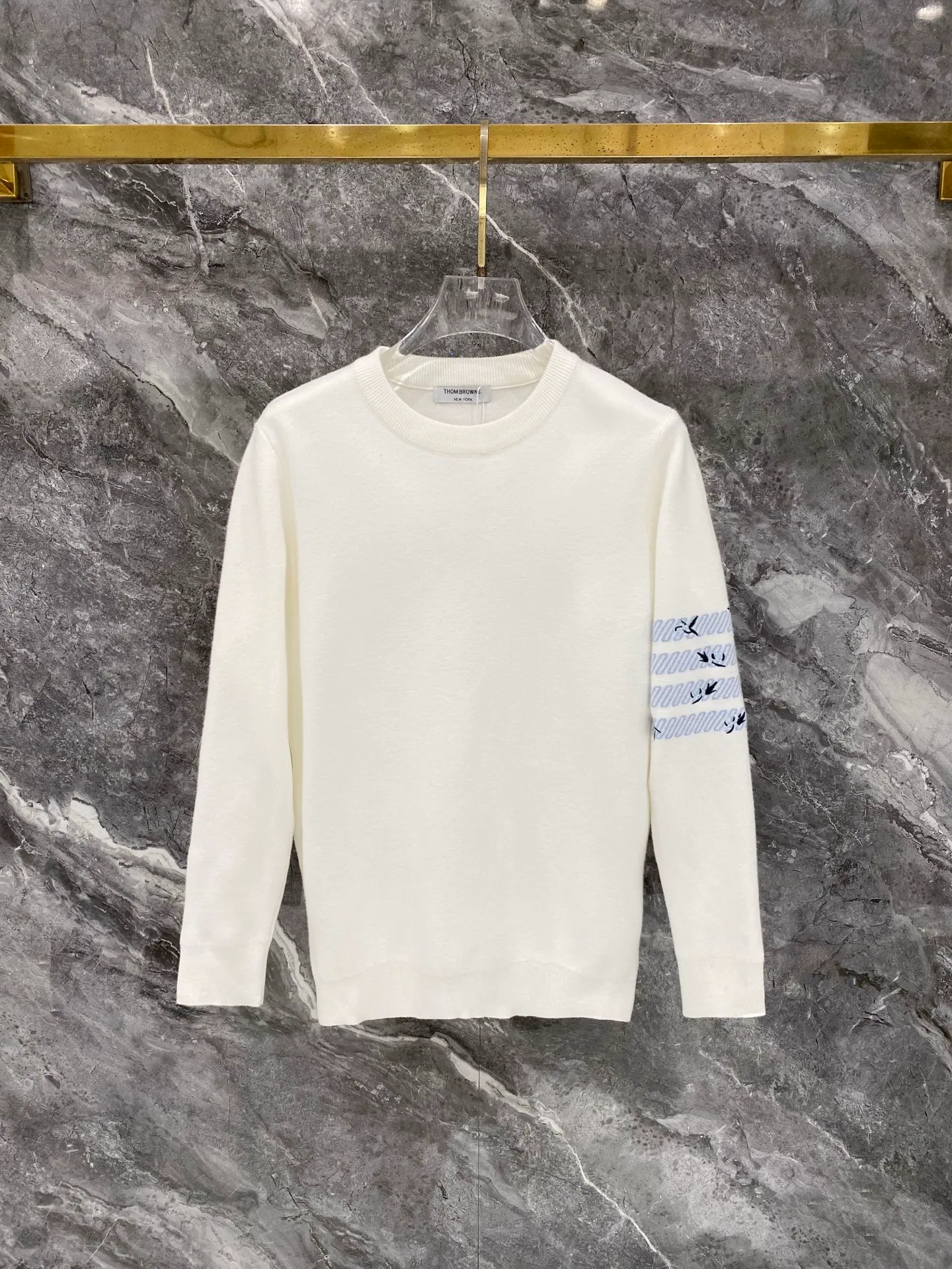 TB 2026 New Arrival ！ Quality . ，Versatile . ！Logo ！ . . . . Premium Versatile . . . . . Quality. HOLD ， Classic ！ ​ Sizes:M-3XL